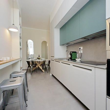 Ych-Montebello - Rooms Roma Esterno foto