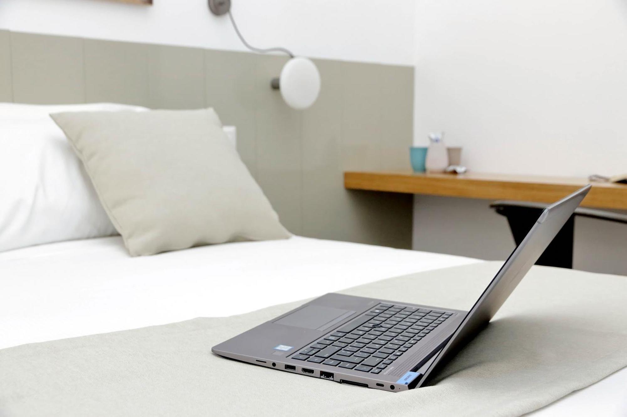Ych-Montebello - Rooms Roma Esterno foto